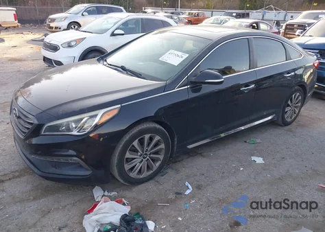 2016 Hyundai Sonata Sport z USA, uszkodzony, nr VIN 5NPE34AF1GH418135
